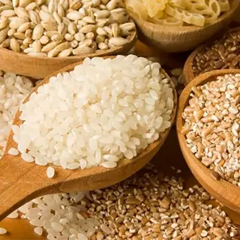 Importante para a saúde da pele, cabelos e unhas, bem como para a formação e manutenção do tecido conjuntivo.